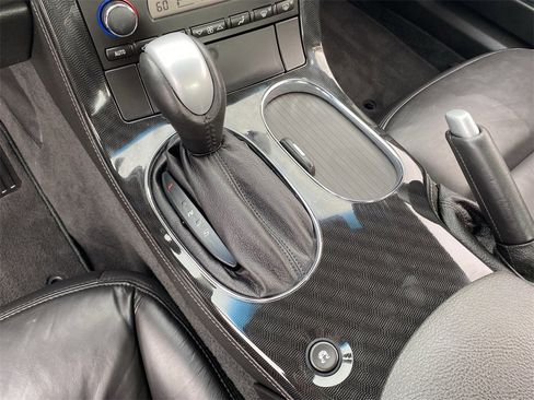 Used 2010 Chevrolet Corvette Coupe image 20