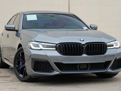Used 2023 BMW M550i xDrive w/ Executive Package AWD/4WD image 4