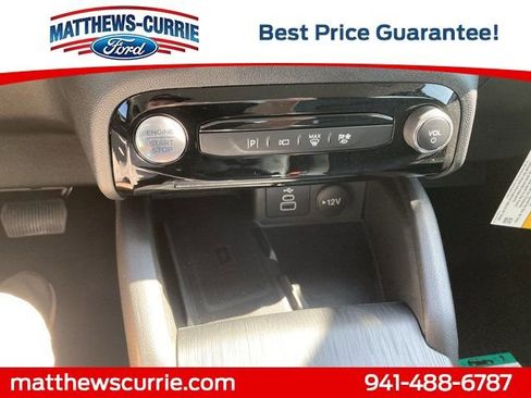 New 2025 Ford Escape SE w/ PHEV Premium Package image 21