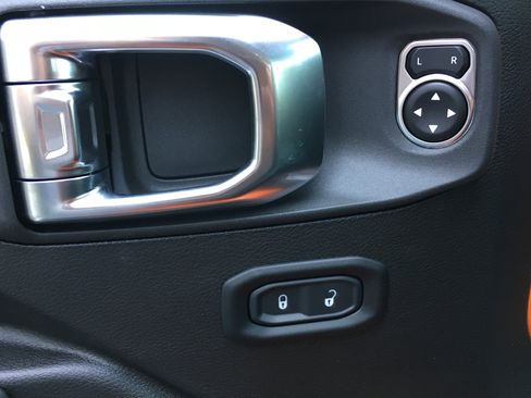 New 2025 Jeep Wrangler Sport S image 10