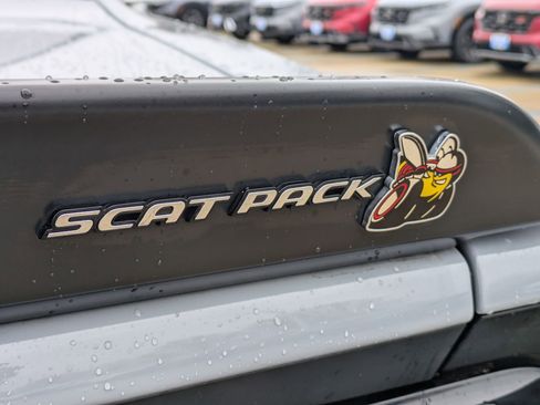 Used 2022 Dodge Challenger R/T Scat Pack w/ Shaker Package image 26