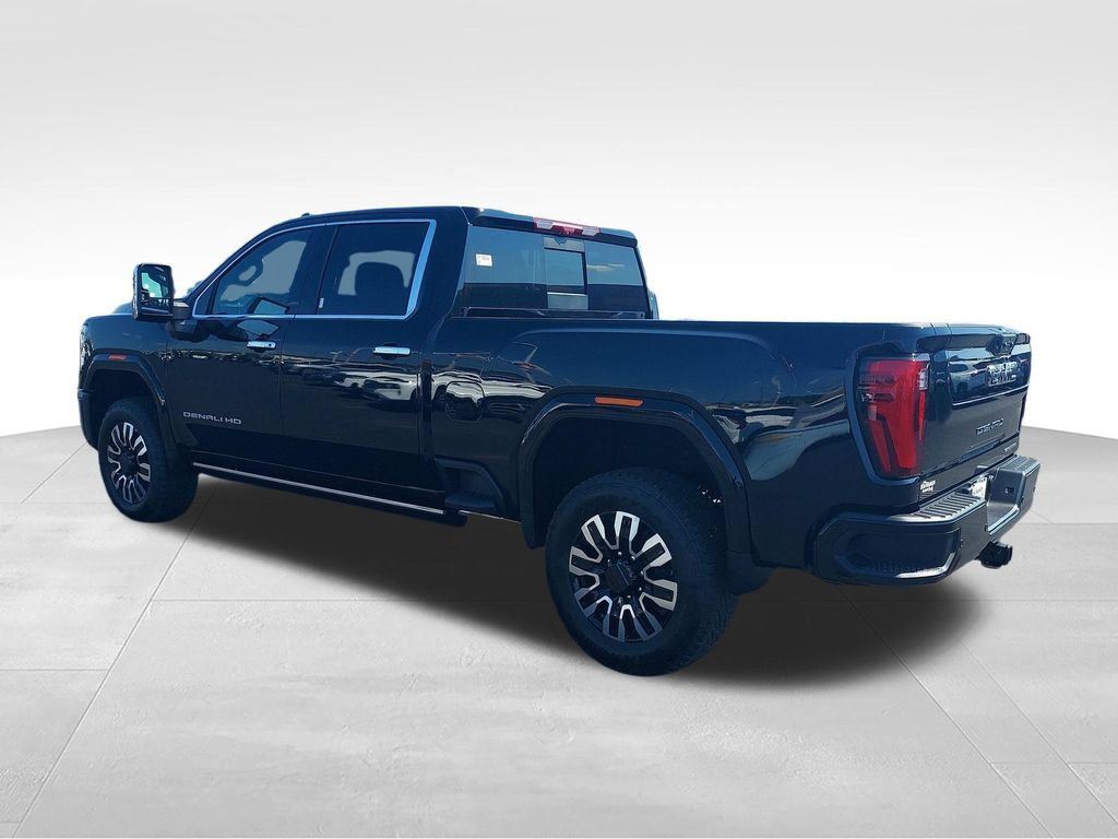 Used 2025 GMC Sierra 2500 Denali Ultimate AWD/4WD image 3