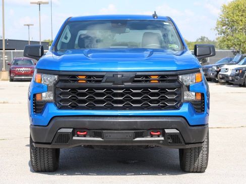 Used 2023 Chevrolet Silverado 1500 Custom Trail Boss image 2