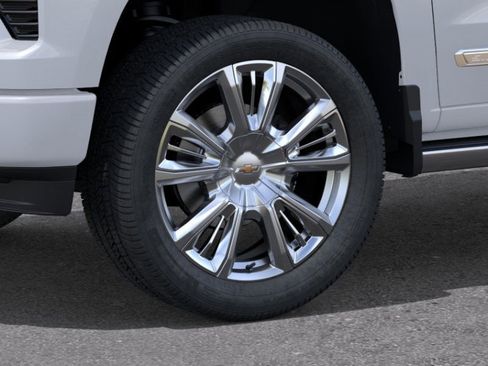 New 2026 Chevrolet Silverado 1500 High Country image 9