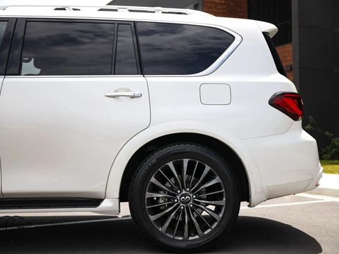 Used 2021 INFINITI QX80 Premium Select w/ All-Season Package AWD/4WD image 11
