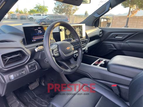 Used 2024 Chevrolet Silverado EV W/T image 29