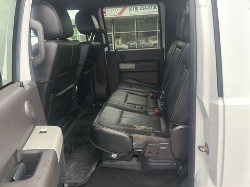 Used 2016 Ford F250 Lariat w/ Lariat Interior Package AWD/4WD image 11