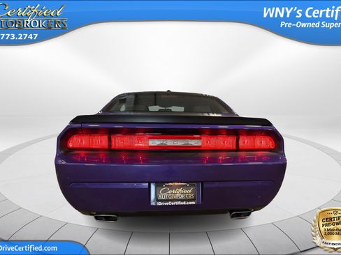 Used 2014 Dodge Challenger R/T RWD image 7