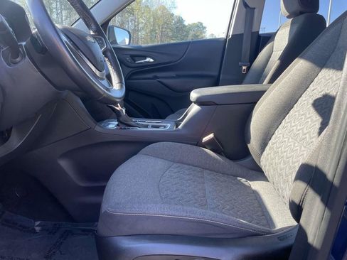 Used 2022 Chevrolet Equinox LT image 25