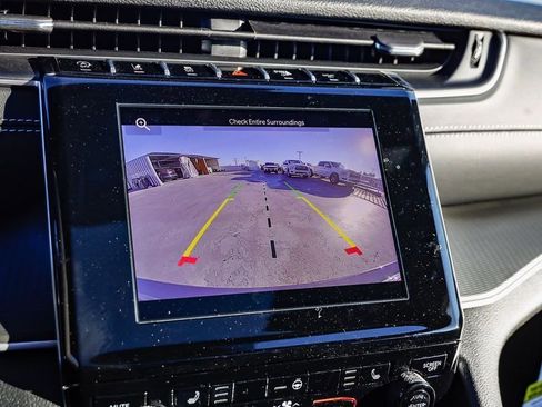 New 2025 Jeep Grand Cherokee Laredo X w/ Luxury Tech Group I image 25