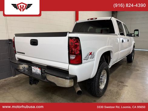 Used 2007 Chevrolet Silverado 2500 LT w/ Heavy-Duty Power Package image 7