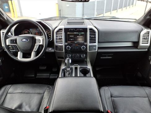Used 2015 Ford F150 Lariat image 8