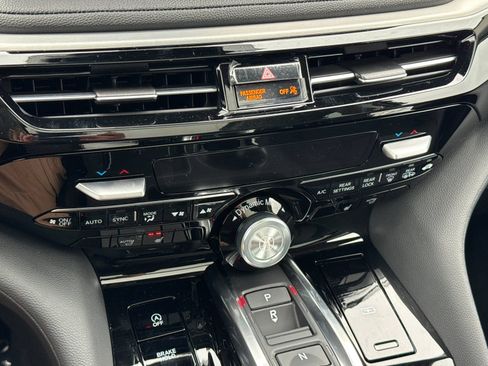 New 2026 Acura MDX SH-AWD image 20