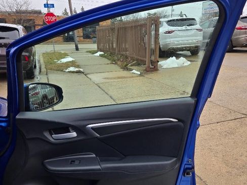 Used 2020 Honda Fit LX image 21