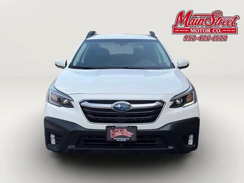 Used 2022 Subaru Outback Premium AWD/4WD image 2
