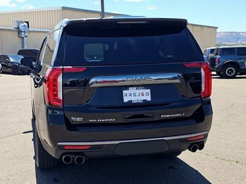 Used 2023 GMC Yukon XL Denali Ultimate AWD/4WD image 7