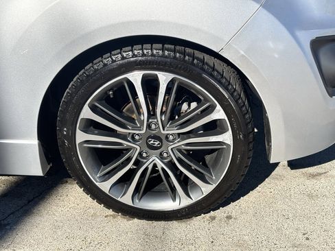 Used 2016 Hyundai Veloster Turbo image 33