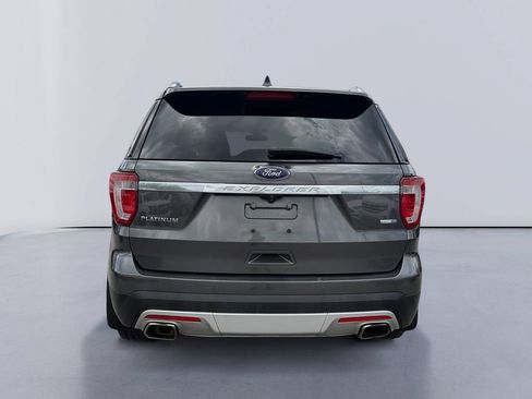 Used 2016 Ford Explorer Platinum AWD/4WD image 4