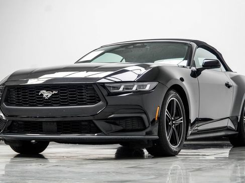 Used 2024 Ford Mustang Premium RWD image 12