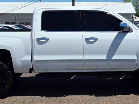 Used 2018 Chevrolet Silverado 1500 LTZ Z71 w/ LTZ Plus Package AWD/4WD image 8