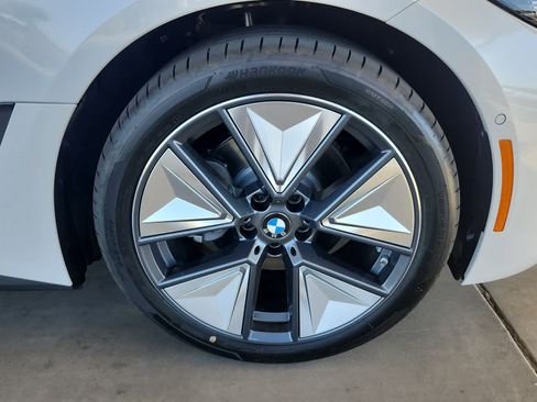 New 2026 BMW i4 eDrive40 w/ Premium Package RWD image 8