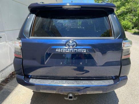 Used 2019 Toyota 4Runner SR5 Premium AWD/4WD image 7