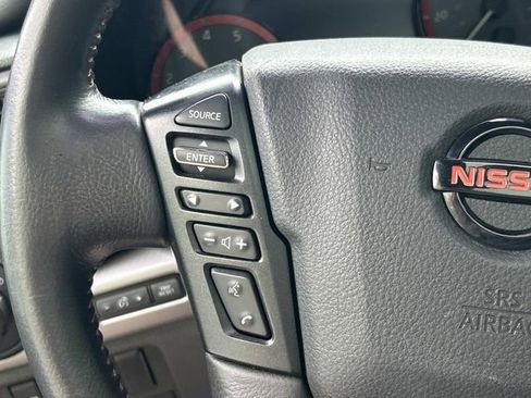 Used 2022 Nissan Titan PRO-4X w/ Pro-4x Convenience Package AWD/4WD image 30