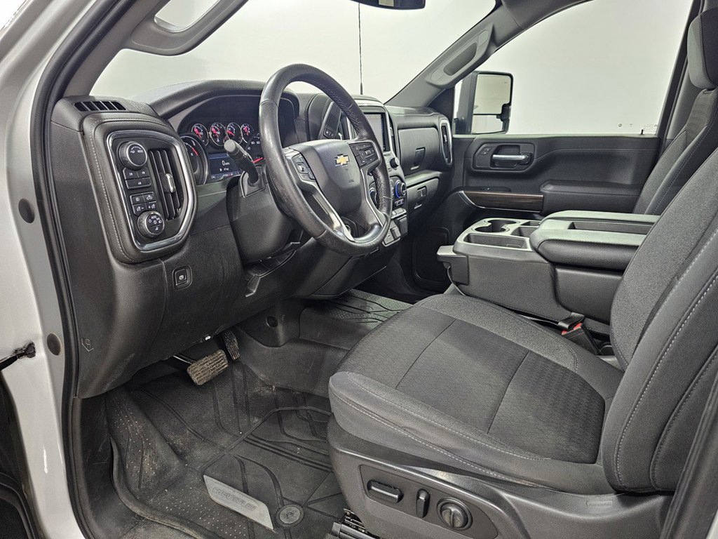 Used 2019 Chevrolet Silverado 2500 W/T AWD/4WD image 17