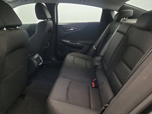 Used 2023 Chevrolet Malibu LT FWD image 18