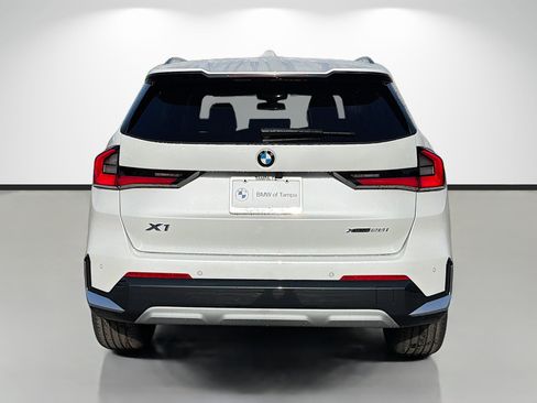 New 2026 BMW X1 xDrive28i w/ Technology Package AWD/4WD image 4