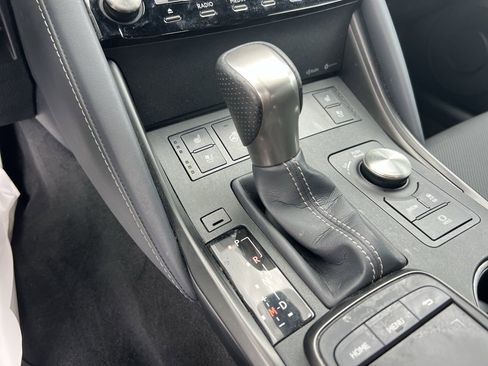 Used 2022 Lexus IS 350 F Sport AWD/4WD image 26