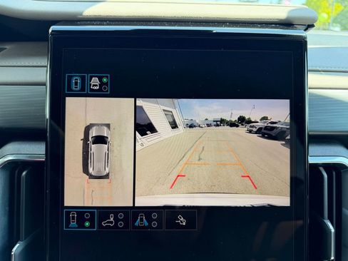 Certified 2024 GMC Acadia Elevation w/ Black Edition AWD/4WD image 30