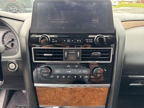 Used 2021 Nissan Armada SL w/ Captain's Chairs Package image 47