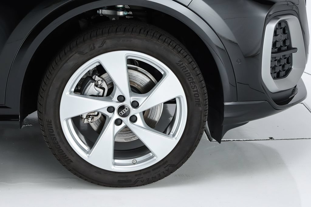 Used 2025 Audi Q5 Premium Plus AWD/4WD image 60