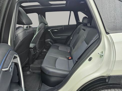 Used 2021 Toyota RAV4 XSE AWD/4WD image 23