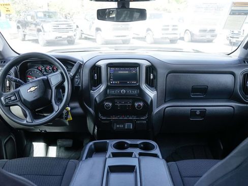 Used 2021 Chevrolet Silverado 1500 Custom image 25