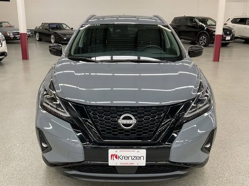 Used 2024 Nissan Murano SV w/ SV Midnight Edition Package image 2