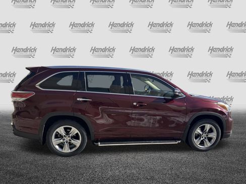 Used 2015 Toyota Highlander Limited Platinum image 11