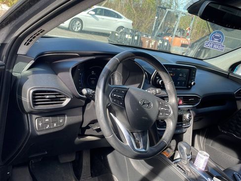 Used 2020 Hyundai Santa Fe SEL image 15