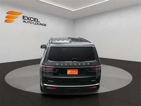Used 2023 Jeep Wagoneer Series II image 51