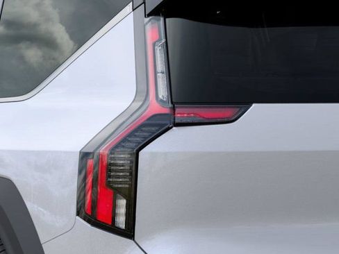 New 2026 Kia EV9 Wind AWD/4WD image 11