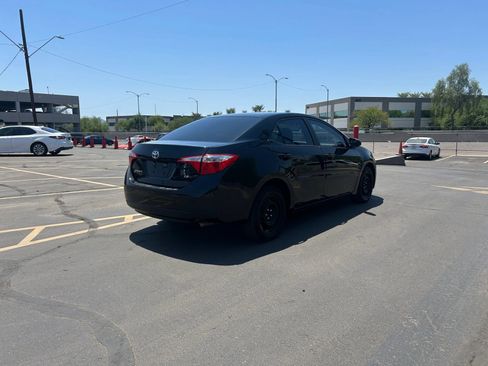 Used 2015 Toyota Corolla LE w/ Body Protection Package #1 FWD image 4