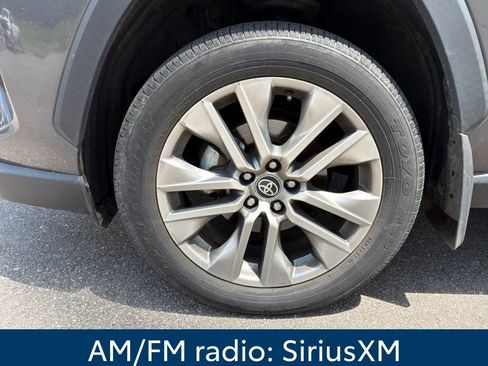 Used 2024 Toyota RAV4 XLE Premium FWD image 9