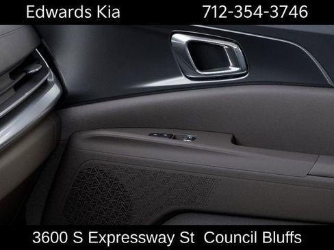 New 2026 Kia Carnival LXS FWD image 27