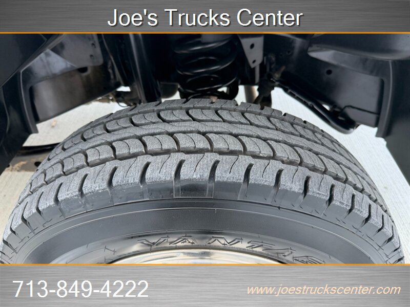 Used 2019 RAM 3500 Tradesman w/ Chrome Appearance Group RWD image 45
