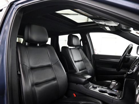 Used 2020 Jeep Grand Cherokee Limited w/ Premium Lighting Group image 27