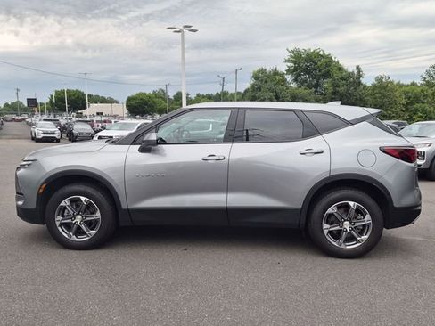 Used 2023 Chevrolet Blazer LT w/ Driver Confidence Package FWD image 6