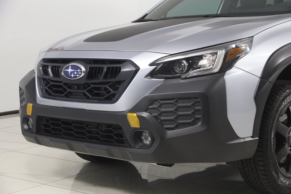 Used 2025 Subaru Outback Wilderness AWD/4WD image 45