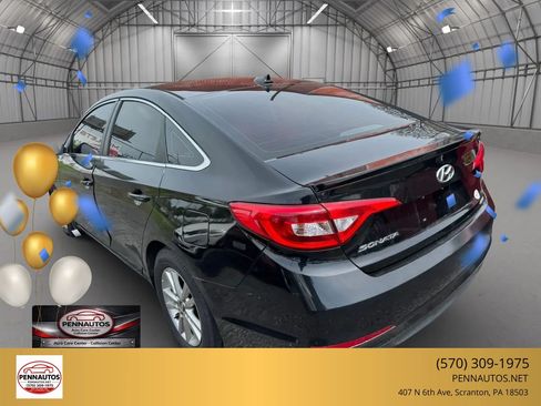 Used 2017 Hyundai Sonata SE w/ Cargo Package FWD image 5