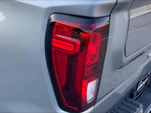 Used 2024 GMC Sierra 1500 Elevation RWD image 27
